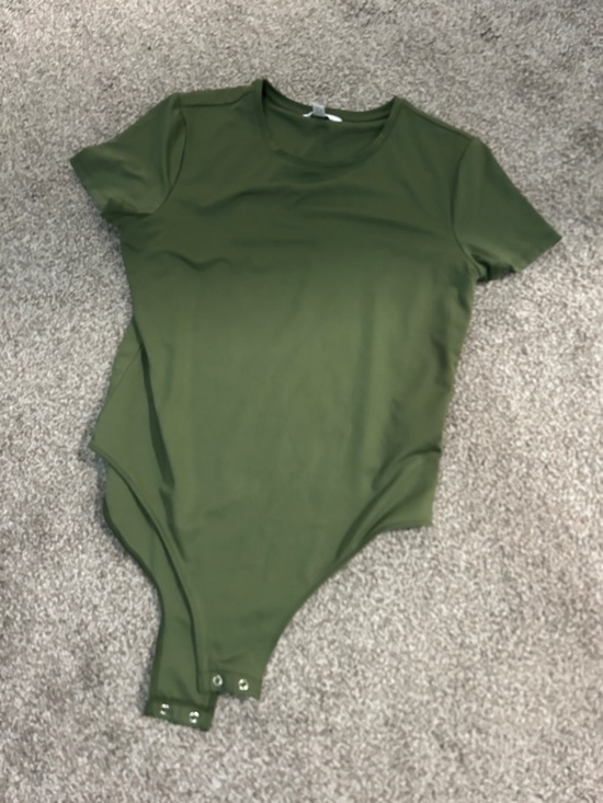 Tops - Olive Green Short Sleeve One-Piece Bodysuit